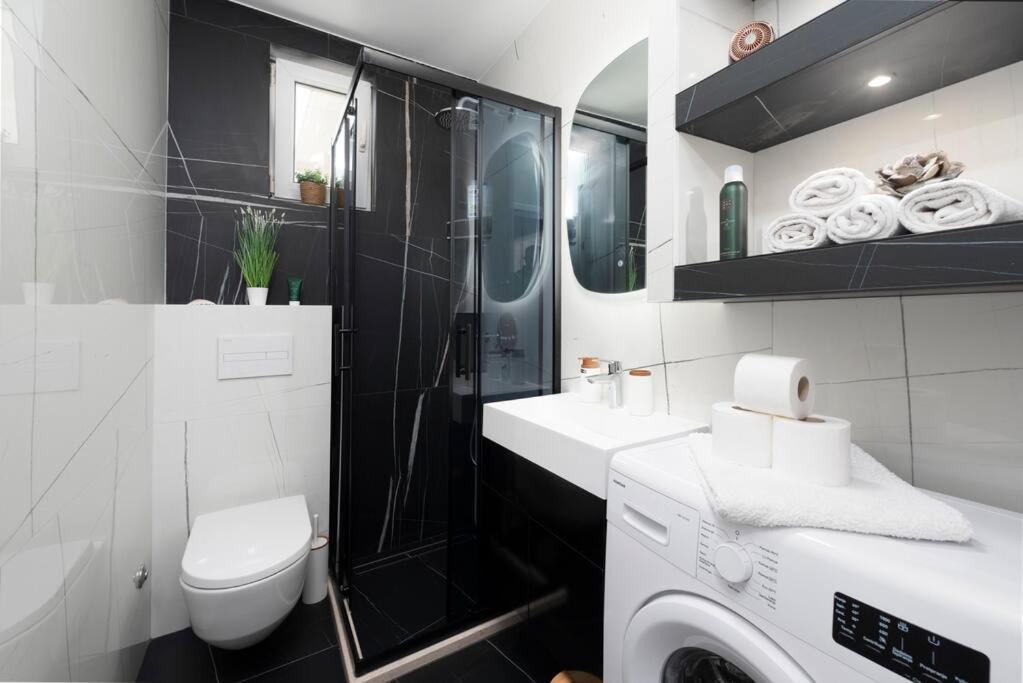 Apartment Kate With Free Parking ดูบรอฟนิก ภายนอก รูปภาพ
