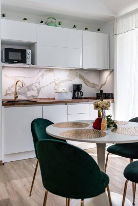 Apartment Kate With Free Parking ดูบรอฟนิก ภายนอก รูปภาพ