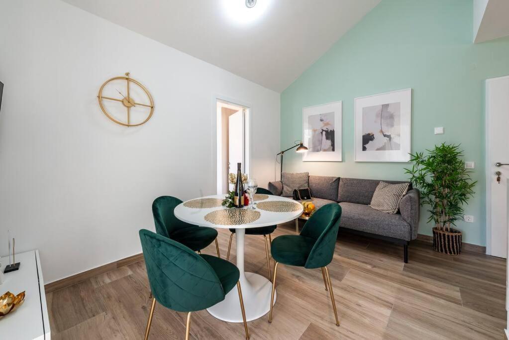 Apartment Kate With Free Parking ดูบรอฟนิก ภายนอก รูปภาพ