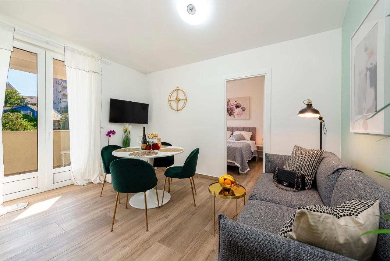 Apartment Kate With Free Parking ดูบรอฟนิก ภายนอก รูปภาพ